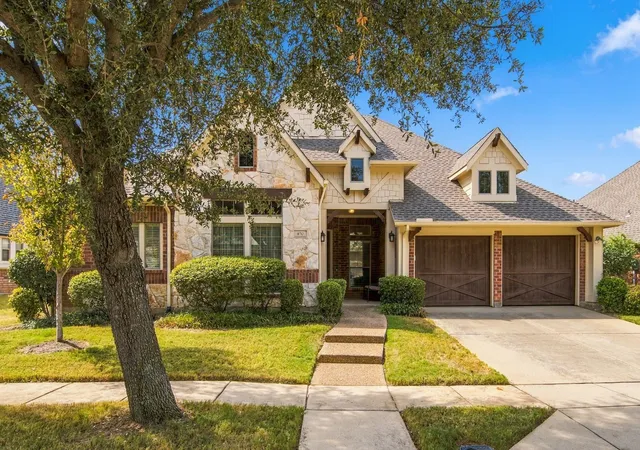 Photo 1 of Single family home for sale at 850 Carolina Way, Lantana, TX 76226 | MLS# 21401783 | Listing updated on 2026-10-02