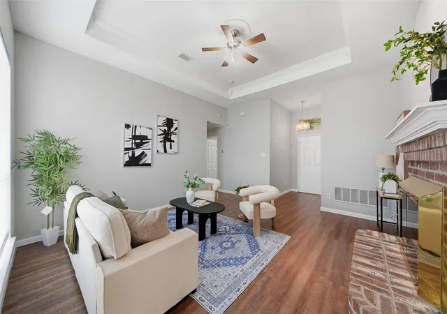 Photo 3 of Single family home for sale at 7117 Charleston Dr, Rowlett, TX 75089 | MLS# 21384997 | Listing updated on 2026-10-08