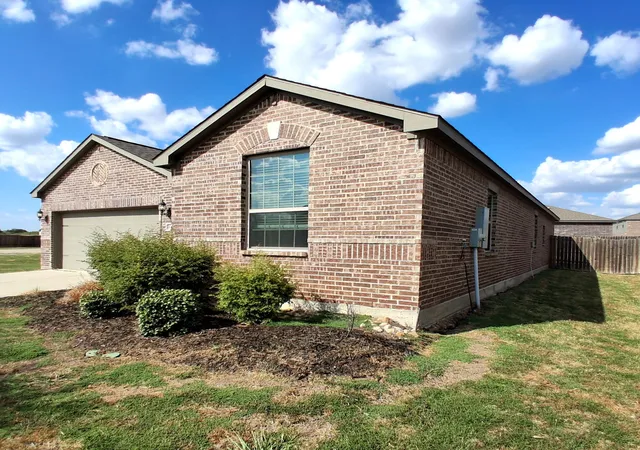 Photo 3 of Single family home for sale at 1432 Park Trails Blvd, Princeton, TX 75407 | MLS# 21397641 | Listing updated on 2026-10-03