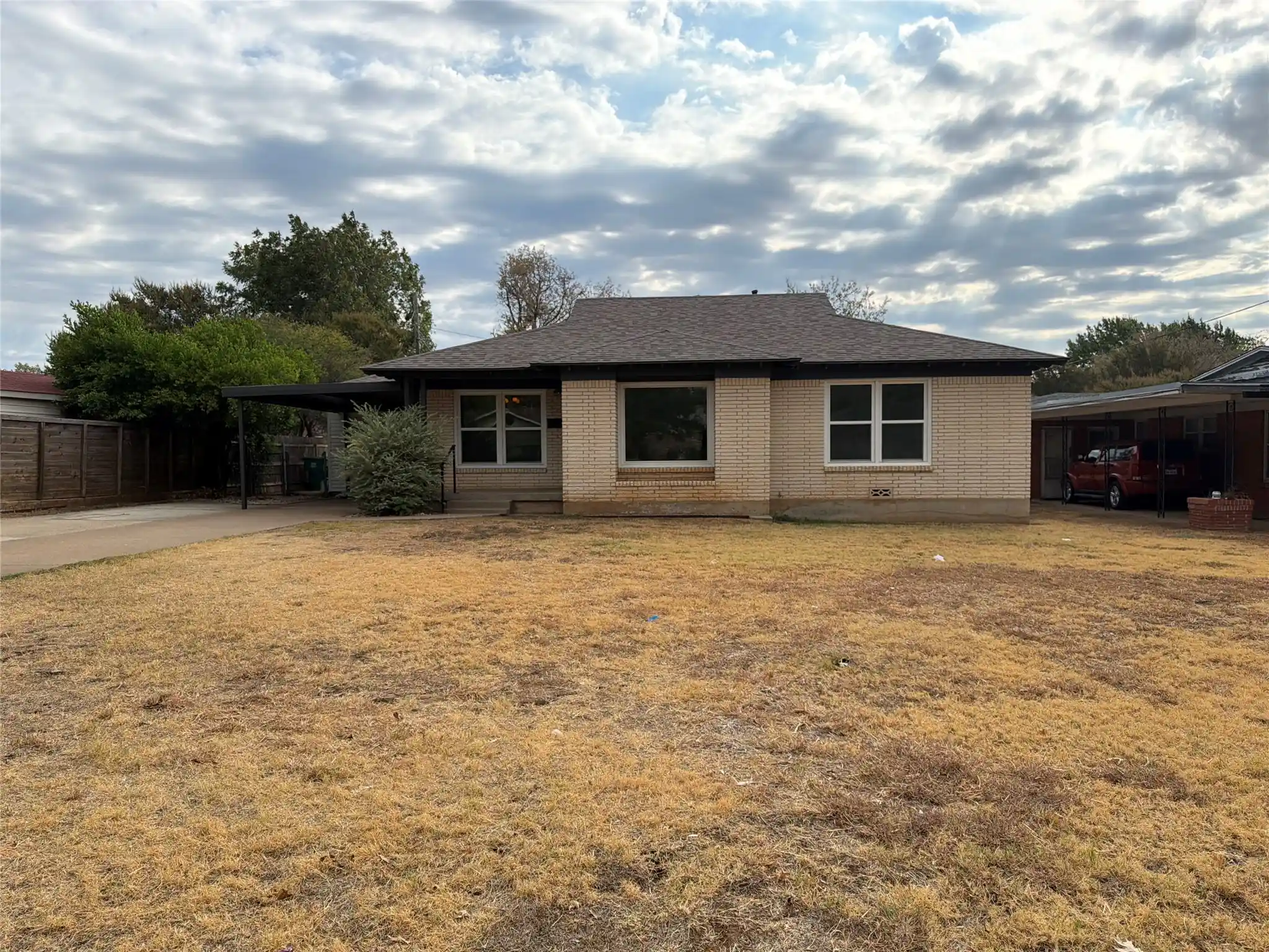 Photo 1 of Single family home for sale at 3009 Tex Blvd, Fort Worth, TX 76116 | MLS# 21401832 | Listing updated on 2026-10-30