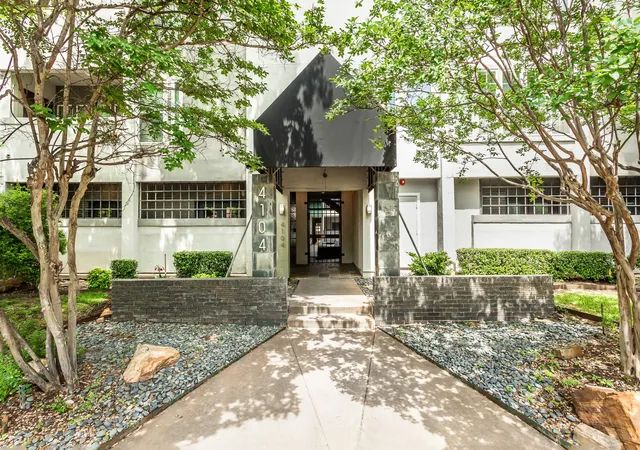 Photo 1 of Condo for sale at 4104 N Hall St #216, Dallas, TX 75219 | MLS# 21400519 | Listing updated on 2026-10-04