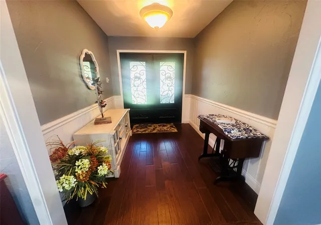 Photo 3 of Single family home for sale at 1308 Azalea Dr, Sulphur Springs, TX 75482 | MLS# 21401090 | Listing updated on 2026-10-02