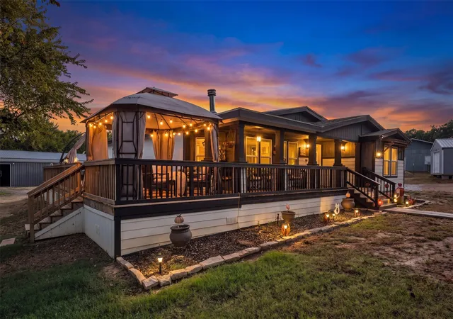 Photo 1 of Manufactured home for sale at 2421 N County Rd 810, Alvarado, TX 76009 | MLS# 21401107 | Listing updated on 2026-10-10