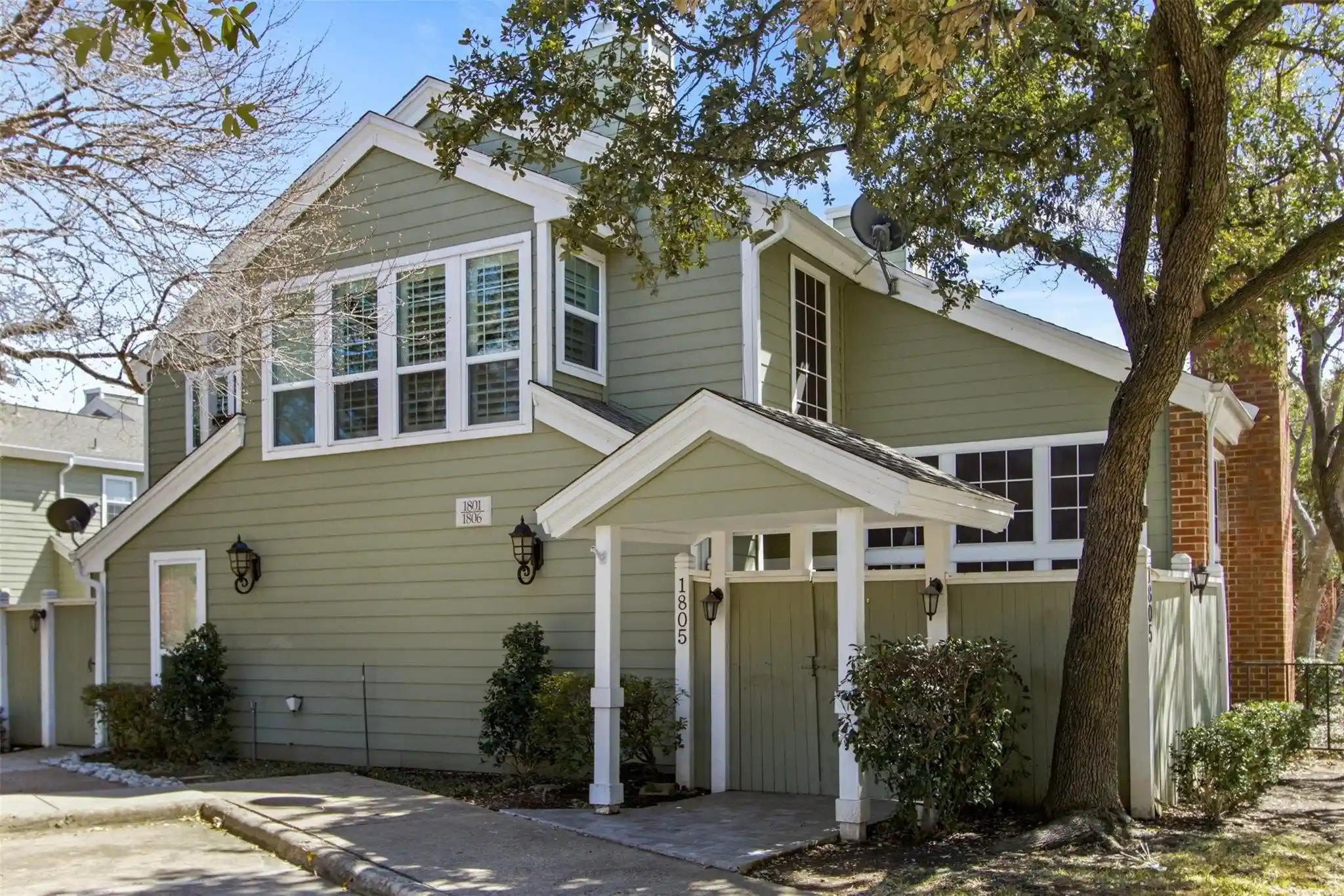 Photo 1 of Condo for sale at 6220 Bentwood Trl #1805, Dallas, TX 75252 | MLS# 21400213 | Listing updated on 2026-10-12