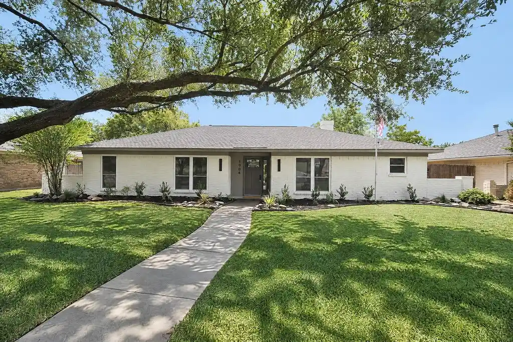 Photo 1 of Sale Pending at 1904 Apollo Rd, Richardson, TX 75081 | MLS# 21401684 | Listing updated on 2026-10-13