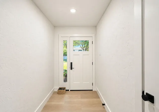 Photo 2 of Single family home for sale at 1904 Apollo Rd, Richardson, TX 75081 | MLS# 21401684 | Listing updated on 2026-10-07