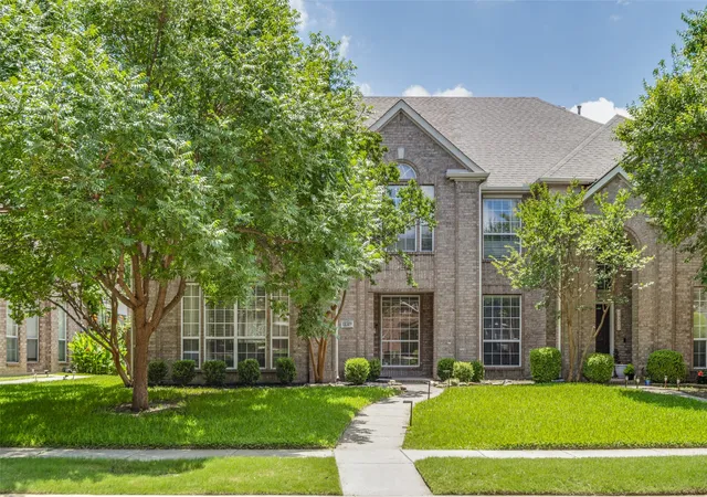 Photo 1 of Single family home for sale at 11319 Still Holw Dr, Frisco, TX 75035 | MLS# 21399240 | Listing updated on 2026-10-06