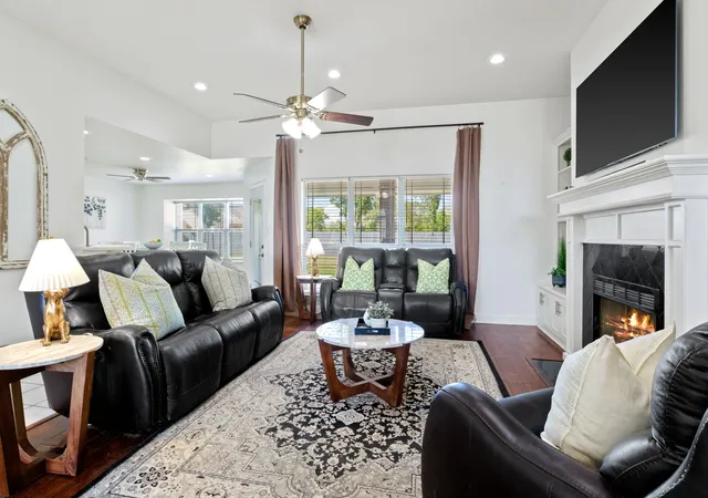 Photo 2 of Single family home for sale at 110 Diane Ln, Mount Pleasant, TX 75455 | MLS# 21397417 | Listing updated on 2026-10-03