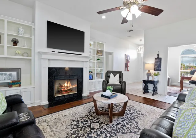 Photo 3 of Single family home for sale at 110 Diane Ln, Mount Pleasant, TX 75455 | MLS# 21397417 | Listing updated on 2026-10-03