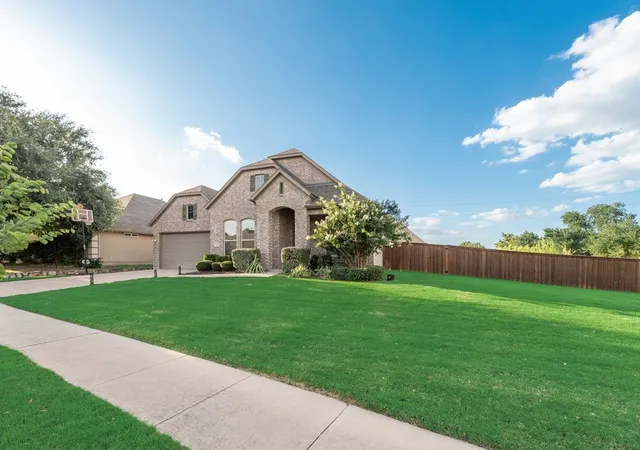 Photo 2 of Single family home for sale at 12444 Murray Ln, Frisco, TX 75035 | MLS# 21402009 | Listing updated on 2026-10-03