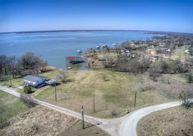 Photo 3 of Land for sale at 3892 Thunder Point Dr, Lone Oak, TX 75453 | MLS# 21402020 | Listing updated on 2026-10-03