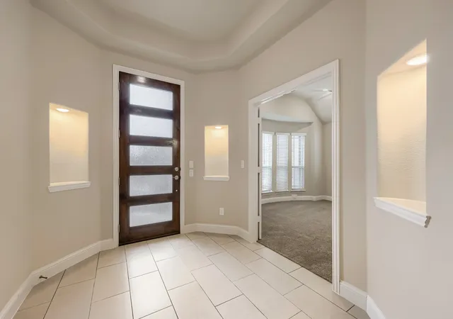 Photo 3 of Single family home for sale at 989 Imperial Eagle Rd, Alvarado, TX 76009 | MLS# 21089383 | Listing updated on 2026-10-03