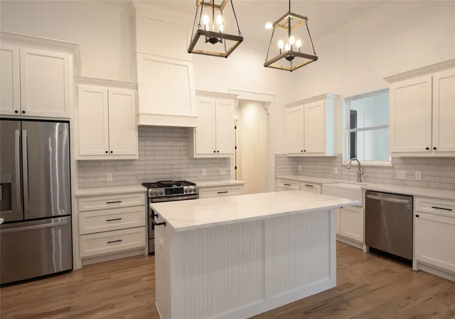 Photo 3 of Single family home for sale at 288 Hickory Ct, Quinlan, TX 75474 | MLS# 21385455 | Listing updated on 2026-10-03