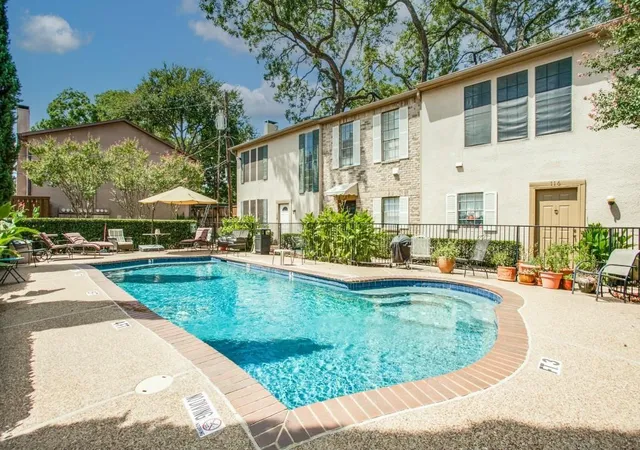 Photo 1 of Condo for sale at 3320 Reagan St #113, Dallas, TX 75219 | MLS# 21367059 | Listing updated on 2026-10-03