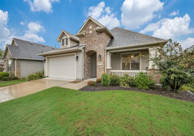 Photo 1 of Single family home for sale at 9621 Creekwood Dr, Denton, TX 76207 | MLS# 21401915 | Listing updated on 2026-10-03