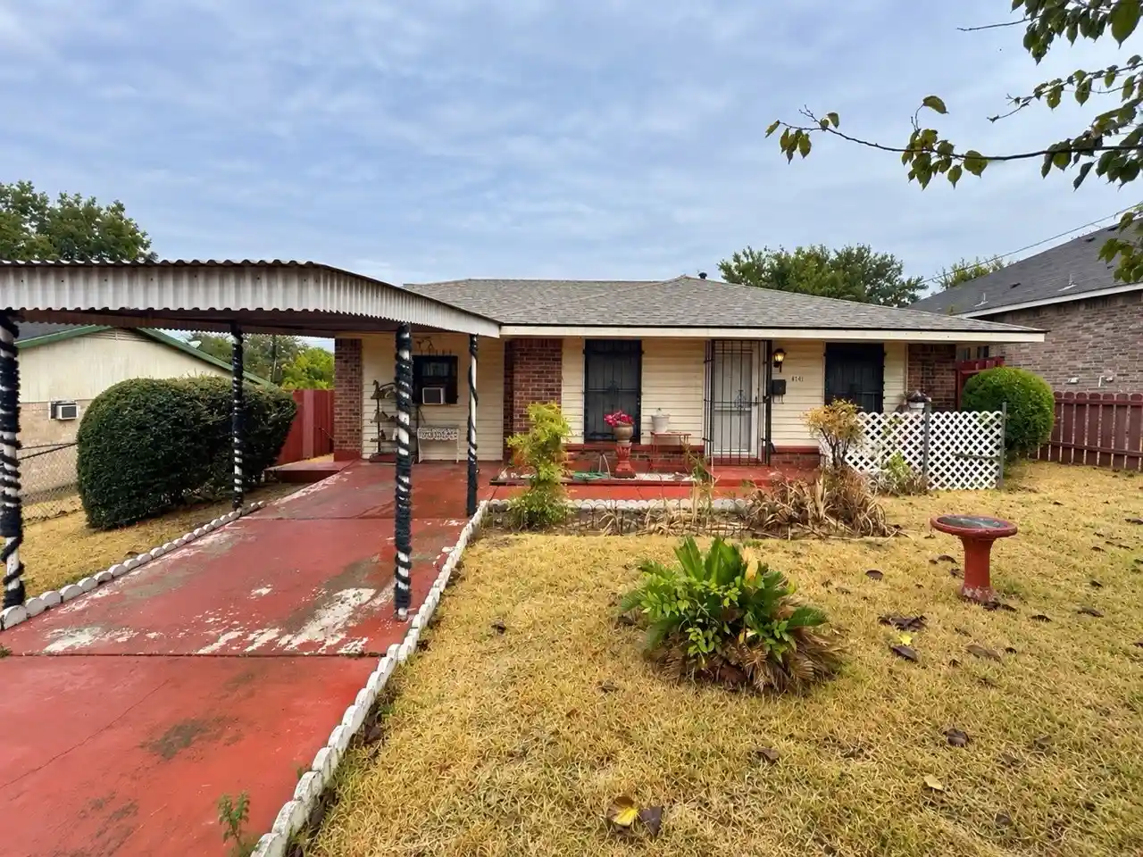 Photo 1 of Sale Pending at 4141 Clark College Dr, Dallas, TX 75241 | MLS# 21401238 | Listing updated on 2026-10-22