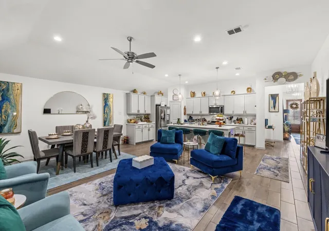 Photo 4 of Single family home for sale at 9936 Mescalbean Blvd, Crowley, TX 76036 | MLS# 21401119 | Listing updated on 2026-10-03