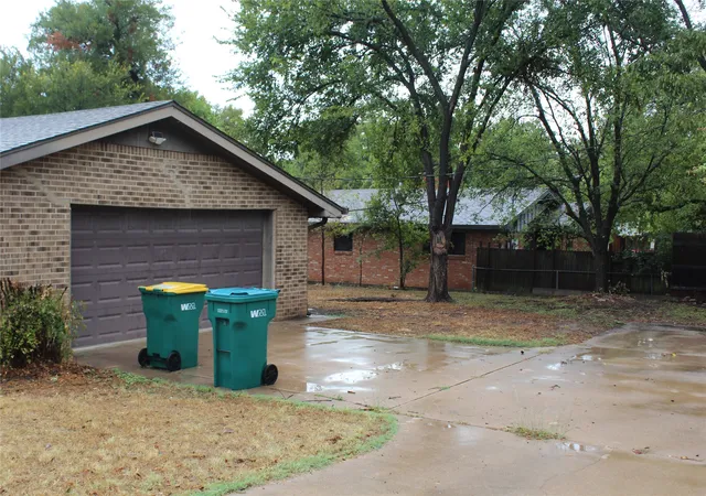 Photo 3 of Single family home for sale at 202 N 29th Street, Gatesville, TX 76528 | MLS# 21402094 | Listing updated on 2026-10-06