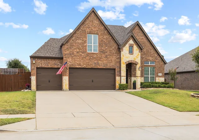 Photo 2 of Single family home for sale at 639 Woodridge Dr, Little Elm, TX 75068 | MLS# 21401657 | Listing updated on 2026-10-03