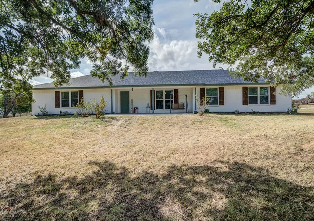 Photo 3 of Single family home for sale at 1290 County Rd 3355, Paradise, TX 76073 | MLS# 21402006 | Listing updated on 2026-10-10