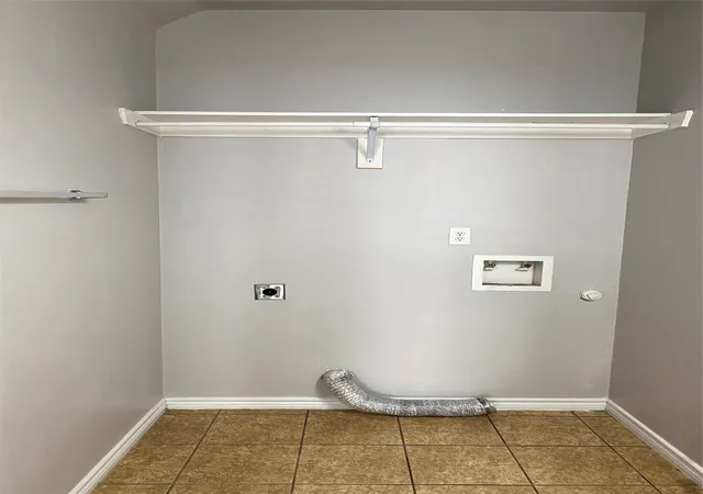 Photo 3 of Multi family home for sale at 904 Parkplace Ridge, Princeton, TX 75407 | MLS# 21402164 | Listing updated on 2026-10-10