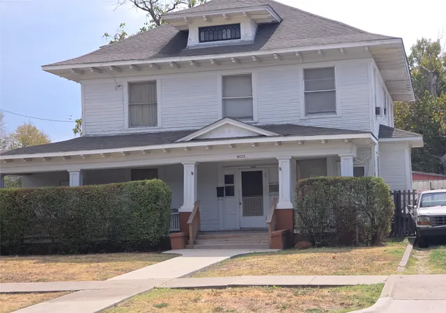 Photo 1 of Single family home for sale at 4726 Reiger Ave, Dallas, TX 75246 | MLS# 21401121 | Listing updated on 2026-10-02