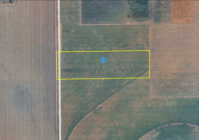 Photo 1 of Land for sale at Tbd E Woodrow Rd, Slaton, TX 79364 | MLS# 21402266 | Listing updated on 2026-10-03