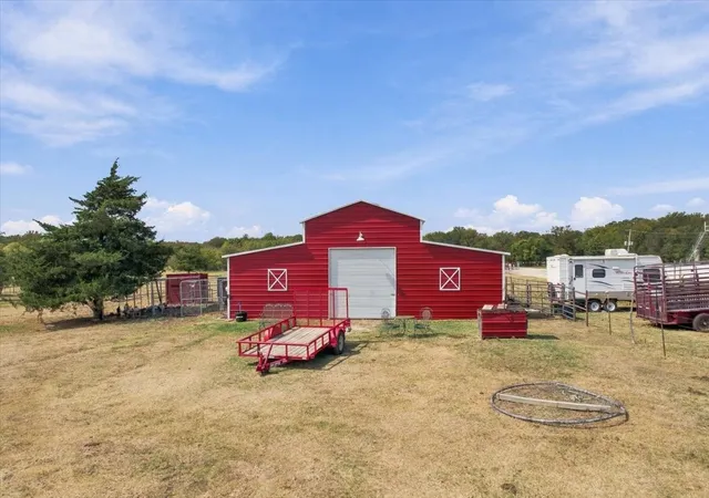 Land for sale at (10 Acres) Shadow Trl, Sherman, TX 75092 | MLS# 21402289