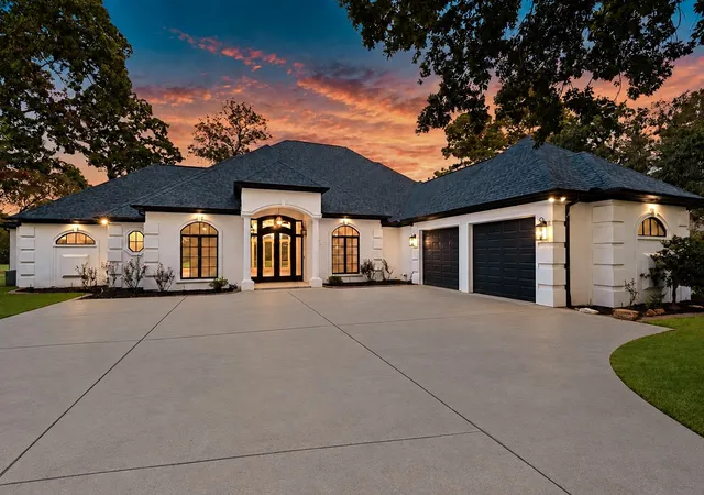 Photo 2 of Single family home for sale at 169 Dogwood Lakes Cir, Bullard, TX 75757 | MLS# 21402293 | Listing updated on 2026-10-06