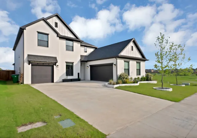 Photo 2 of Single family home for sale at 1110 Nora Ln, Forney, TX 75126 | MLS# 21398411 | Listing updated on 2026-10-03