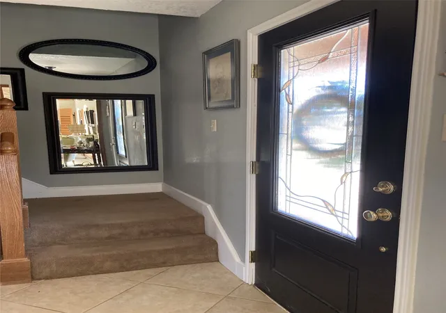 Photo 3 of Single family home for sale at 700 Aqua Vista Dr, Granbury, TX 76049 | MLS# 21401040 | Listing updated on 2026-10-08