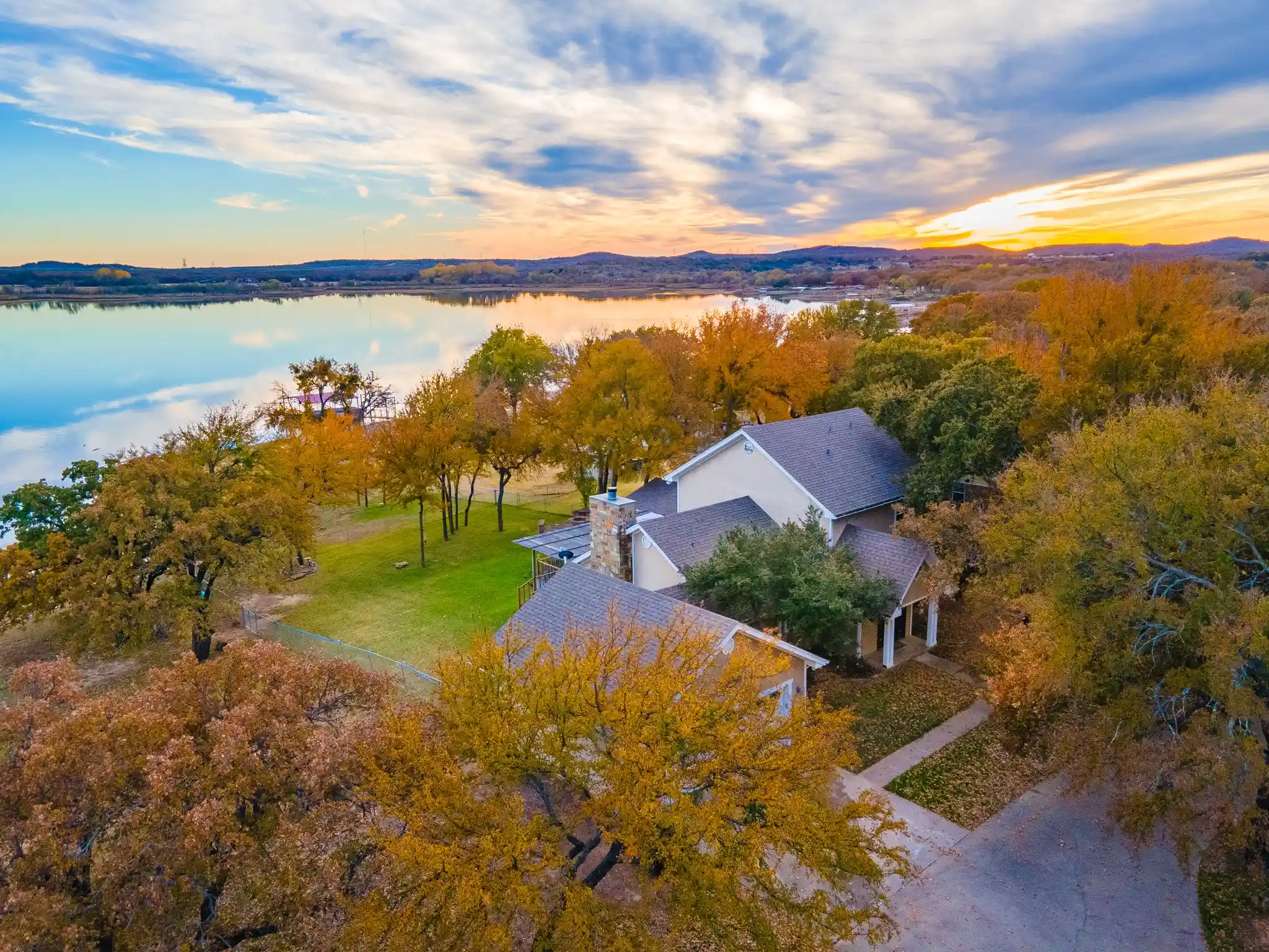 Photo 1 of Single family home for sale at 618 Farm To Market Rd 3003, Graham, TX 76450 | MLS# 21400474 | Listing updated on 2026-10-25