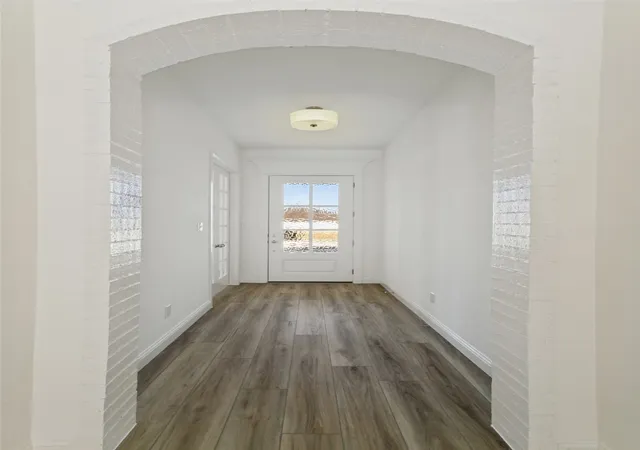 Photo 2 of Single family home for sale at 1004 Derby Rd, Weatherford, TX 76087 | MLS# 21396079 | Listing updated on 2026-10-09
