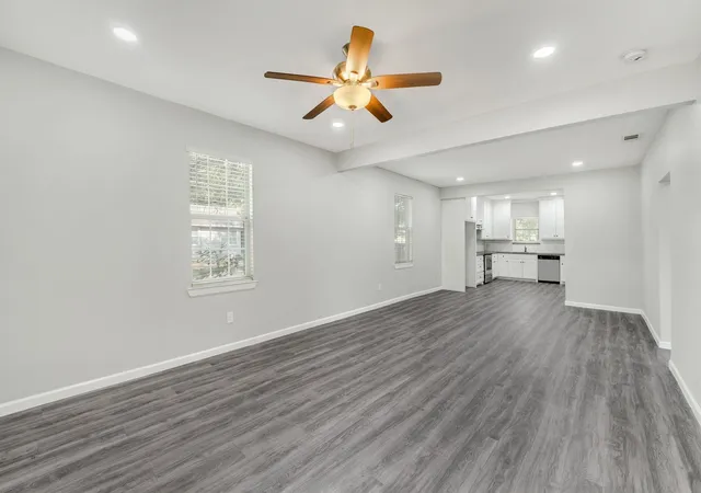 Photo 3 of Single family home for sale at 2803 Valentine St, Dallas, TX 75215 | MLS# 21398863 | Listing updated on 2026-10-03