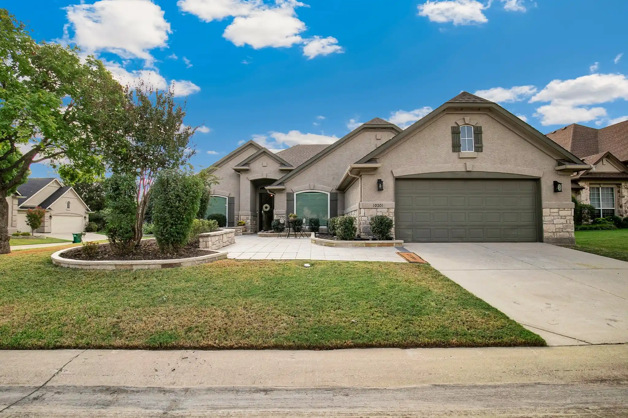 Photo 1 of Single family home for sale at 10201 Murray S Johnson St, Denton, TX 76207 | MLS# 21400359 | Listing updated on 2026-10-23