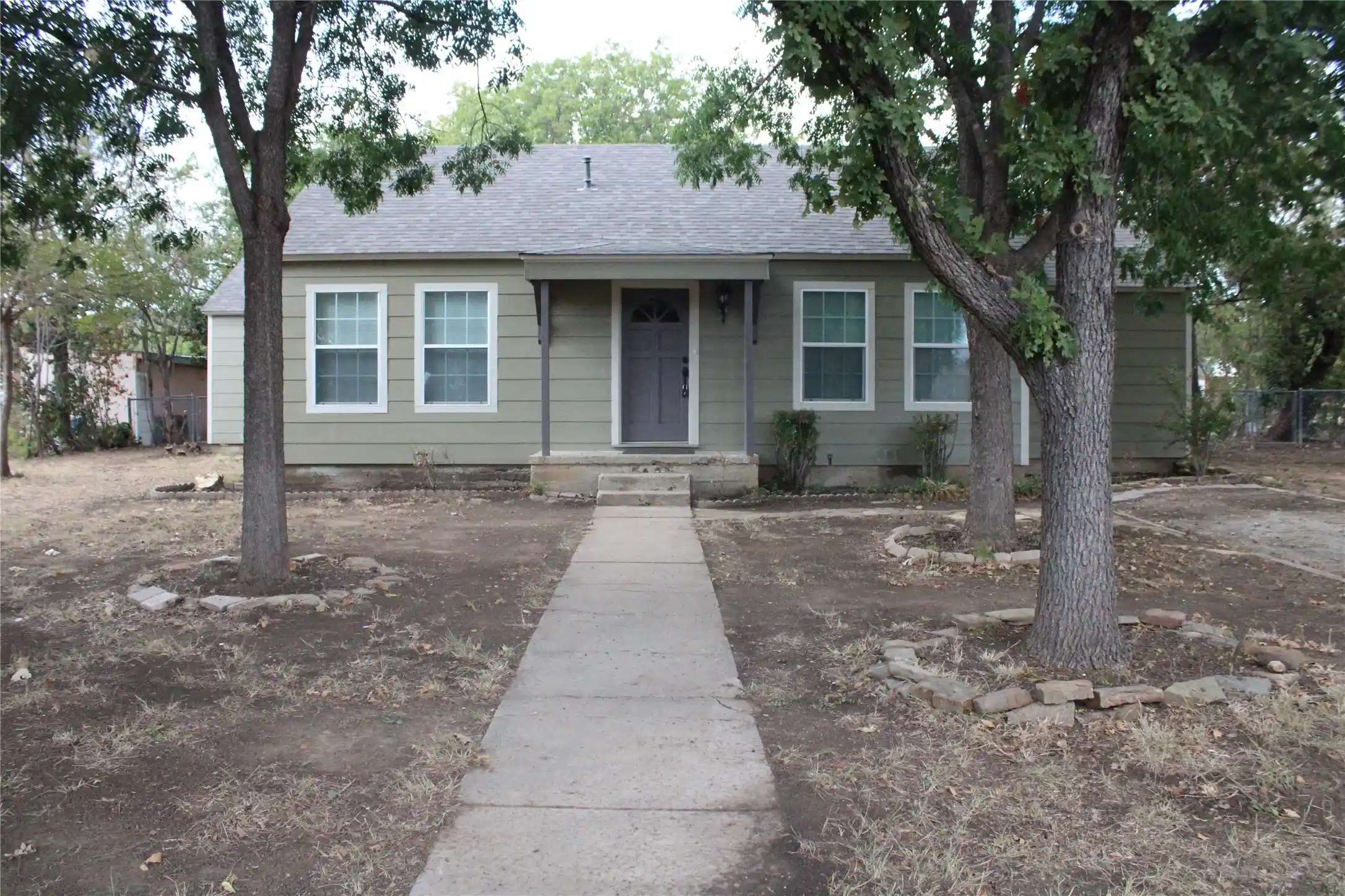 Single family home for sale at 1021 Santa Clara Dr, Brownwood, TX 76801 | MLS# 21402232
