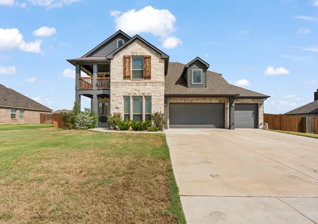 Photo 1 of Single family home for sale at 12516 Panther Crk Dr, Godley, TX 76044 | MLS# 21401439 | Listing updated on 2026-10-03