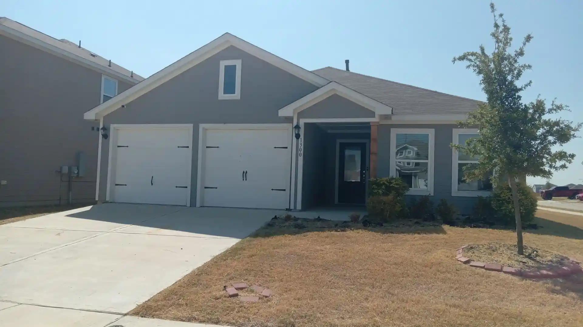 Photo 1 of Single family home for sale at 1300 Redpine Dr, Fort Worth, TX 76140 | MLS# 21402506 | Listing updated on 2026-10-14