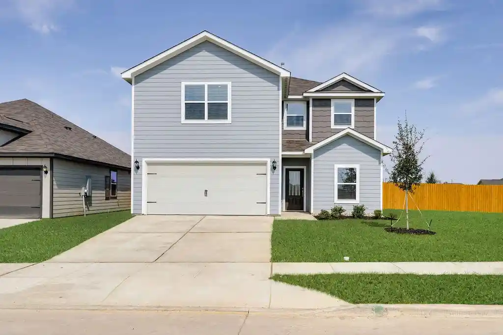 Single family home for sale at 1300 Palamedes Dr, Fort Worth, TX 76140 | MLS# 21402510