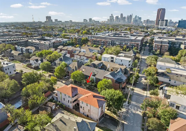 Single family home for sale at 5102 Mission Ave #5102B, Dallas, TX 75206 | MLS# 21383957 | Listing updated on 2026-10-09
