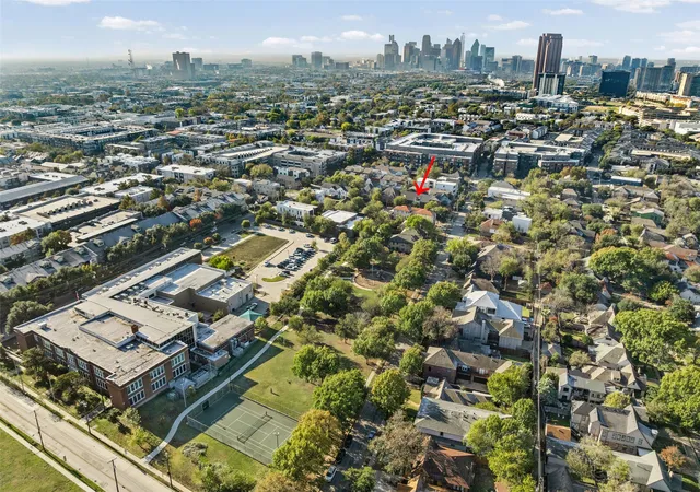 Single family home for sale at 5102 Mission Ave #5102B, Dallas, TX 75206 | MLS# 21383957 | Listing updated on 2026-10-09