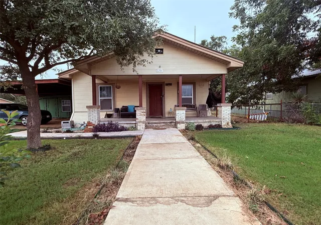 Photo 1 of Single family home for sale at 1201 W 5th Street, Baird, TX 79504 | MLS# 21398770 | Listing updated on 2026-10-09