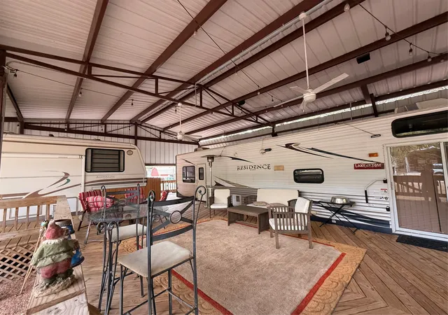 Photo 2 of Manufactured home for sale at 304 Blackjack, Yantis, TX 75497 | MLS# 21402700 | Listing updated on 2026-10-03