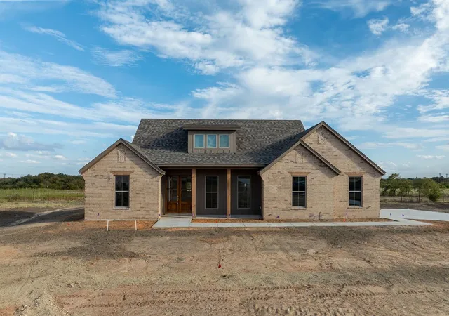 Photo 1 of Single family home for sale at 1028 Don Eve Ct, Azle, TX 76020 | MLS# 21402705 | Listing updated on 2026-10-03