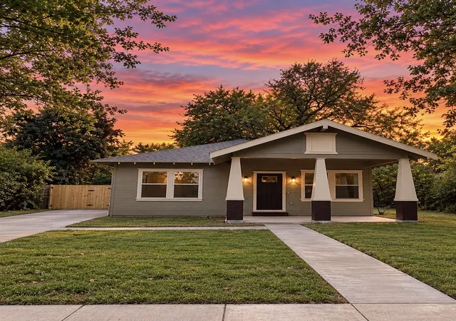Photo 1 of Single family home for sale at 3621 Meyers St, Dallas, TX 75215 | MLS# 21400094 | Listing updated on 2026-10-09