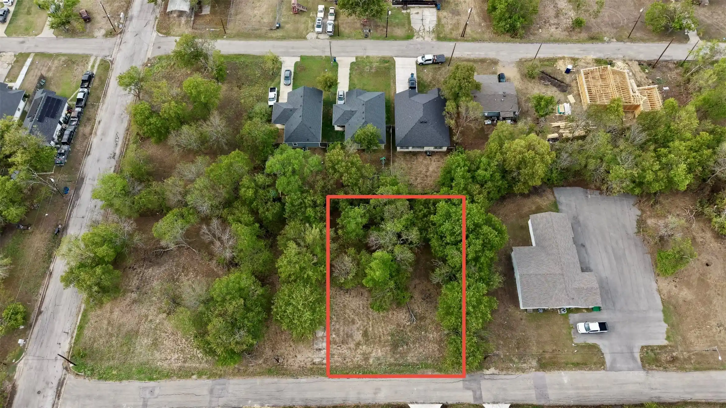 Photo 1 of Sale Pending at 32929 E 18 Th Ave, Corsicana, TX 75110 | MLS# 21400527 | Listing updated on 2026-10-13
