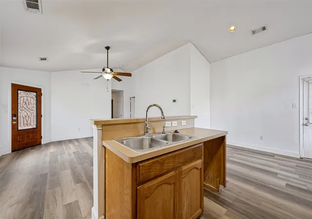 Photo 3 of Single family home for sale at 909 Honey Locust Ln, Crowley, TX 76036 | MLS# 21402400 | Listing updated on 2026-10-27