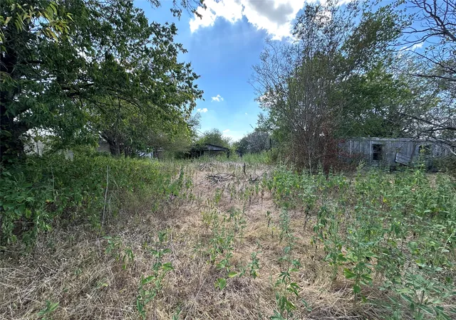 Photo 3 of Land for sale at 1194 County Rd 151a, Kaufman, TX 75142 | MLS# 21402796 | Listing updated on 2026-10-03