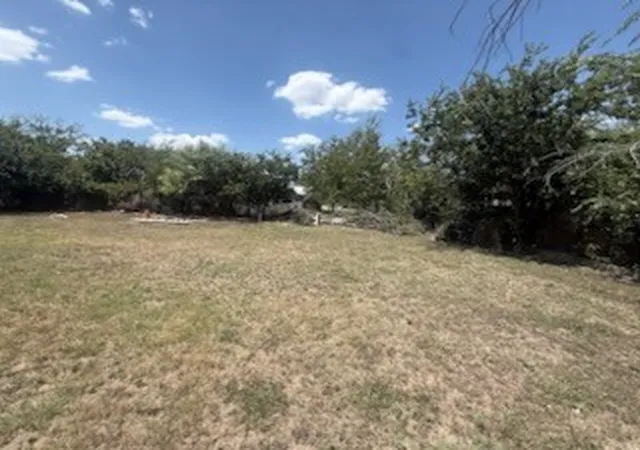 Photo 3 of Sale Pending at 1102 S Mesquite St, Brady, TX 76825 | MLS# 21402804 | Listing updated on 2026-10-10