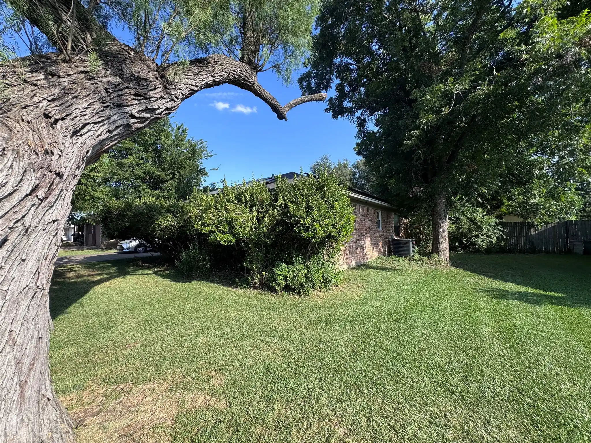Photo 1 of Sale Pending at 1328 Timbercreek Rd, Benbrook, TX 76126 | MLS# 21402406 | Listing updated on 2026-10-28